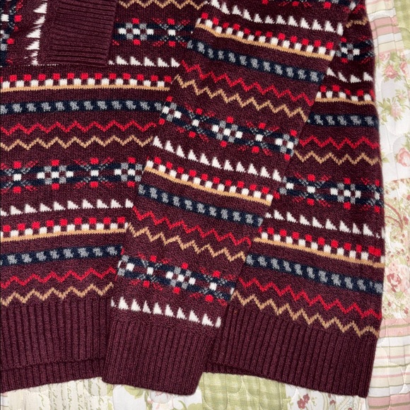 Old Navy Men’s Crew-Neck Sweater - Picture 3 of 6